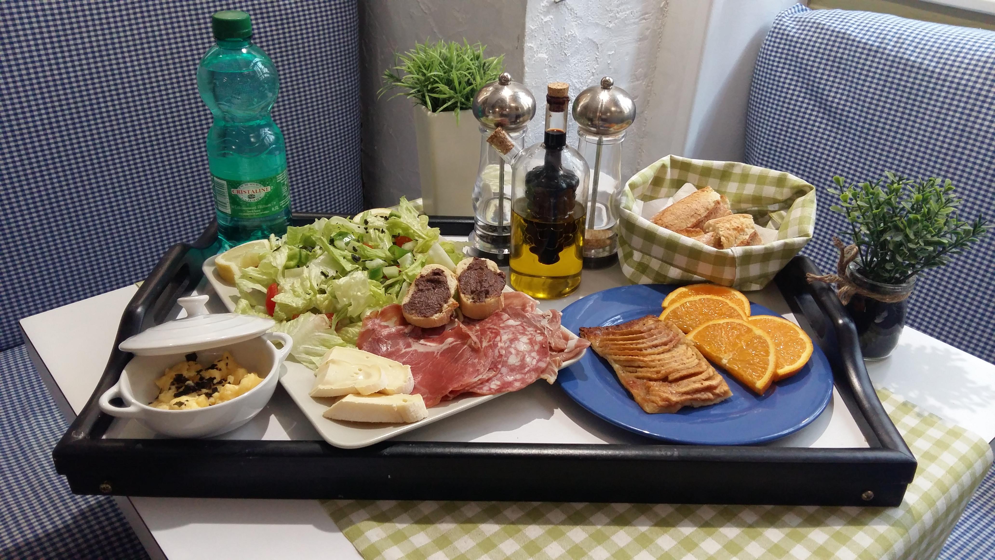 米农酒店 亞維農 外观 照片
